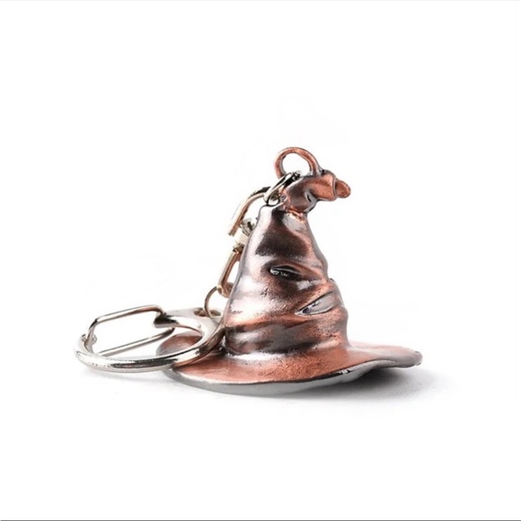 Sorting Hat Keychain - Picture 2 of 3